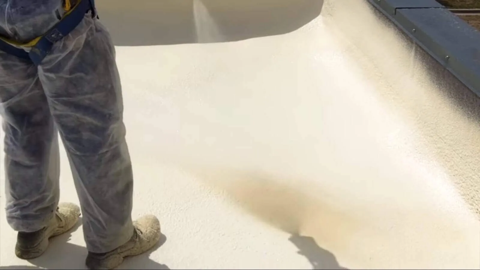 Spray Polyurethane Foam (SPF) Roof Coatings